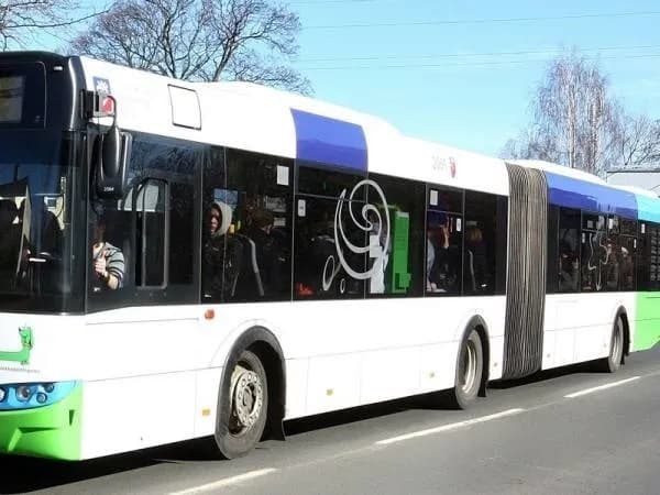 Kto może jeździć za darmo komunikacją miejską w Szczecinie? Sprawdź!